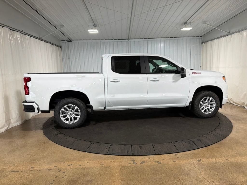 2026 Chevrolet Silverado 1500 RST - Photo 10