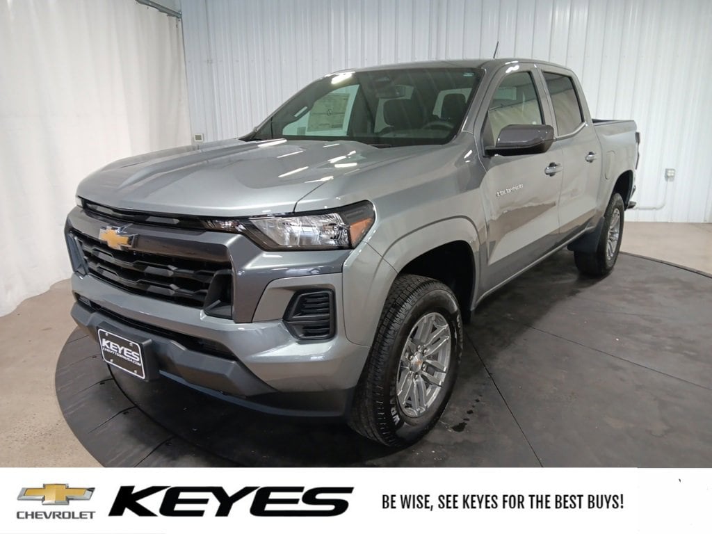 2025 Chevrolet Colorado WT/LT