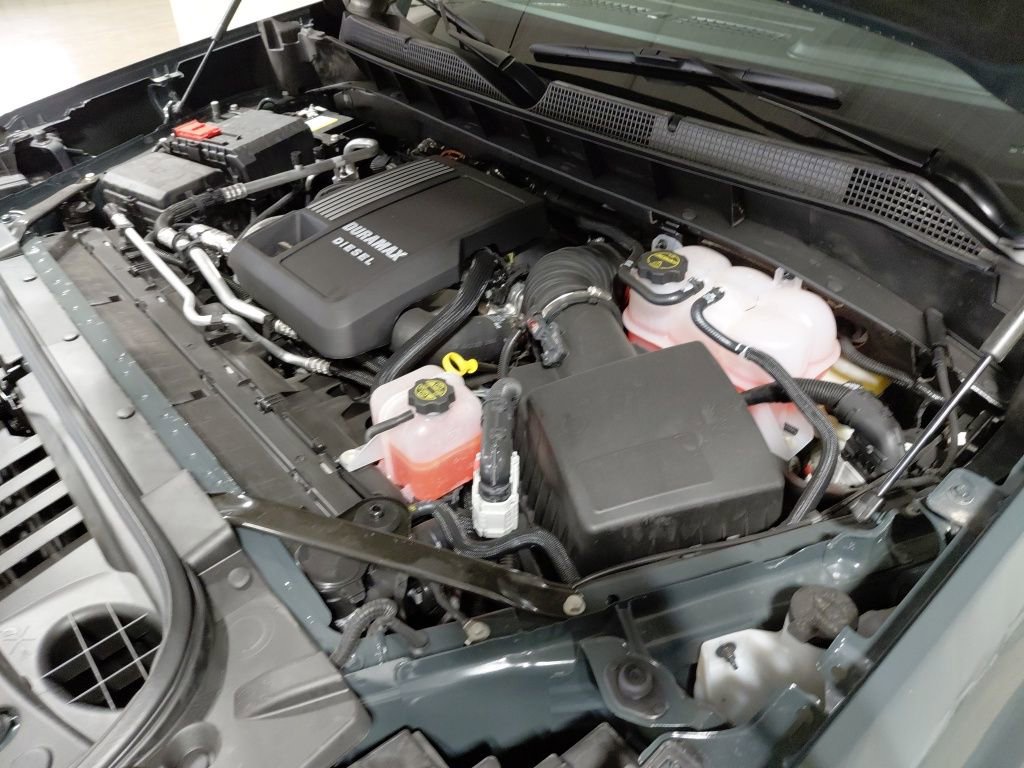 2026 Chevrolet Silverado 1500 LTZ - Photo 38