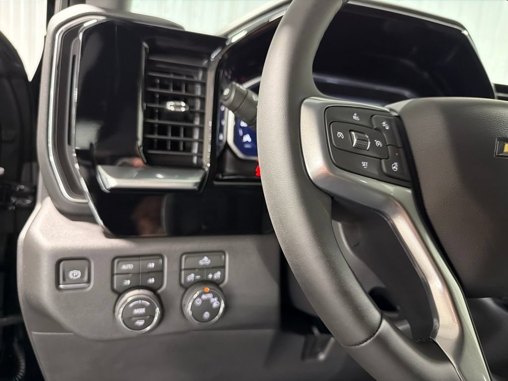 2026 Chevrolet Silverado 1500 LT - Photo 34