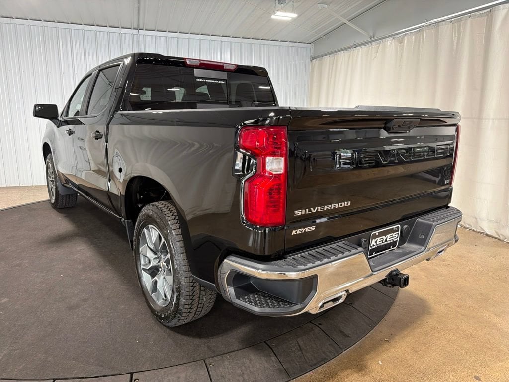 2026 Chevrolet Silverado 1500 LT - Photo 6