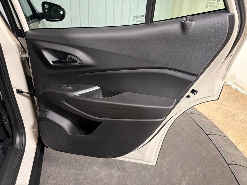 2026 Chevrolet Trax RS - Photo 18