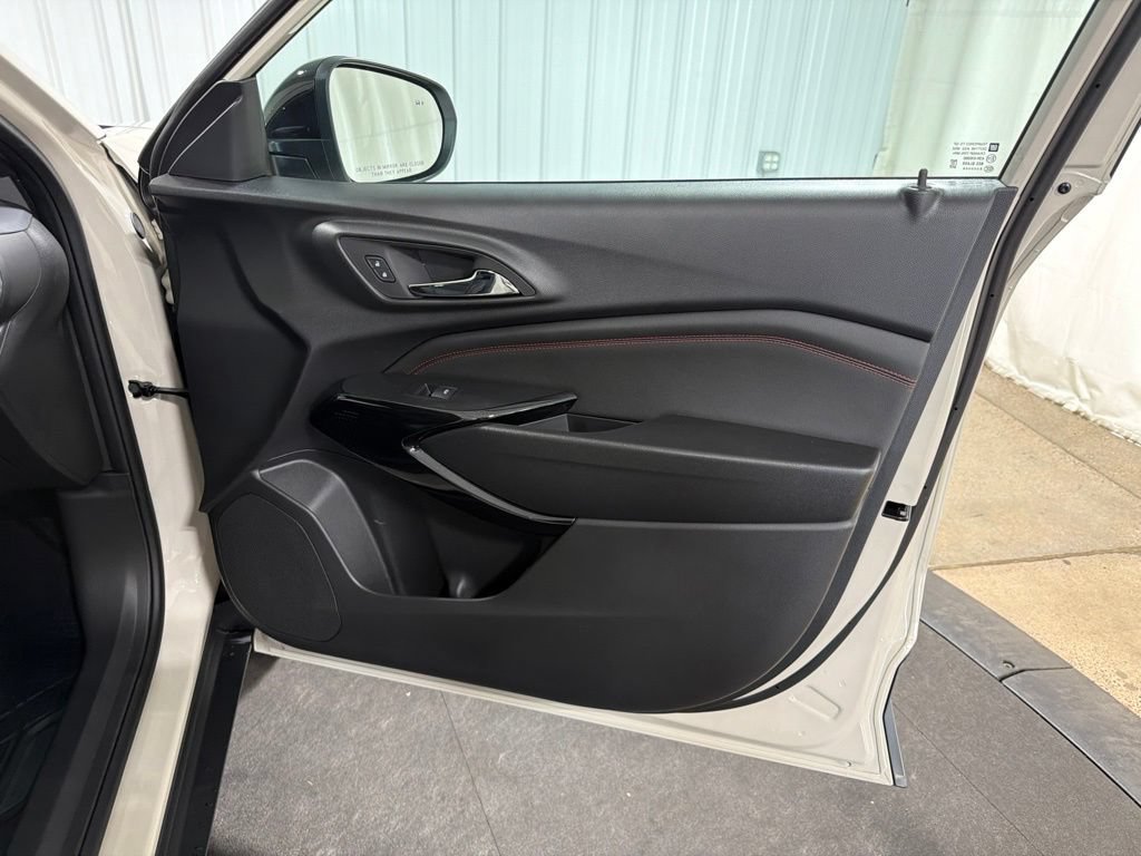 2026 Chevrolet Trax RS - Photo 20