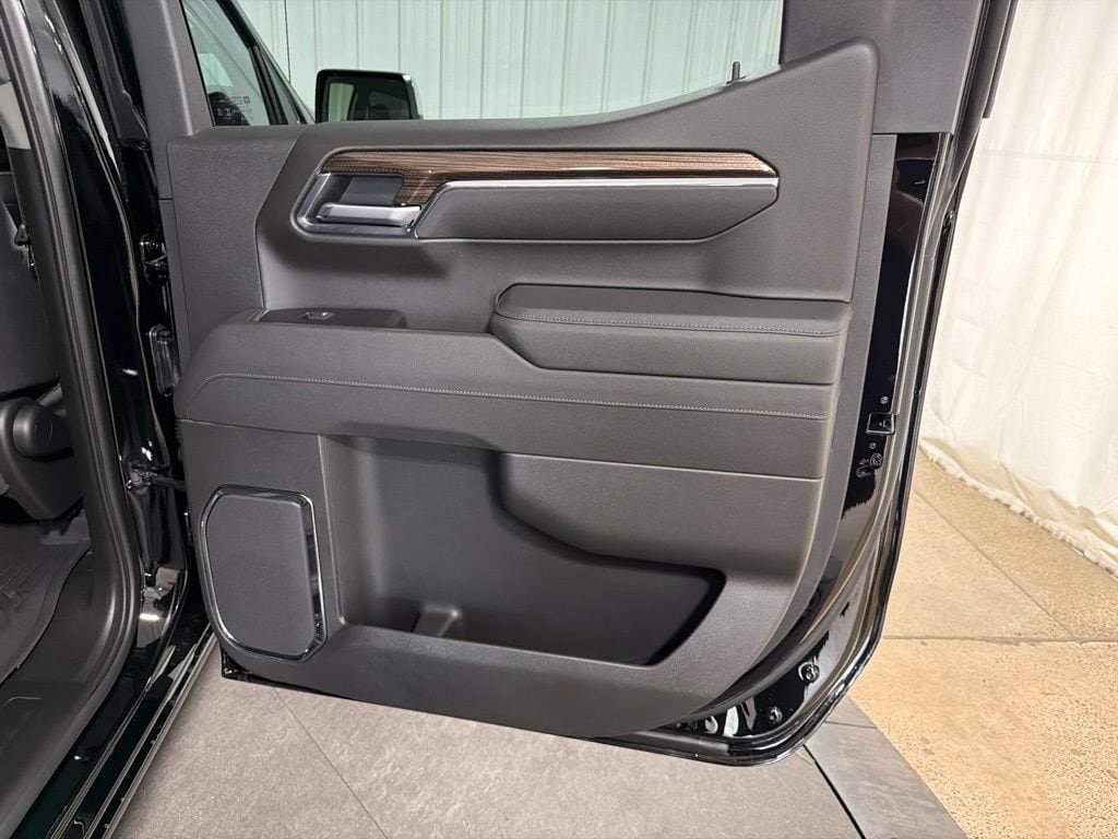 2026 Chevrolet Silverado 1500 LT - Photo 18