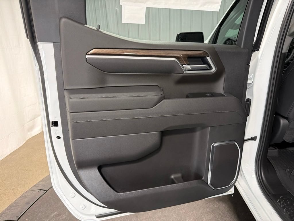 2026 Chevrolet Silverado 1500 RST - Photo 17