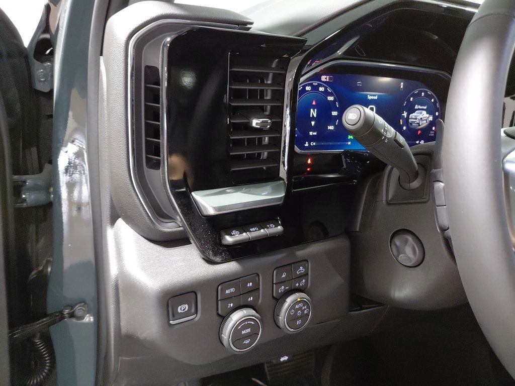 2026 Chevrolet Silverado 1500 LTZ - Photo 32