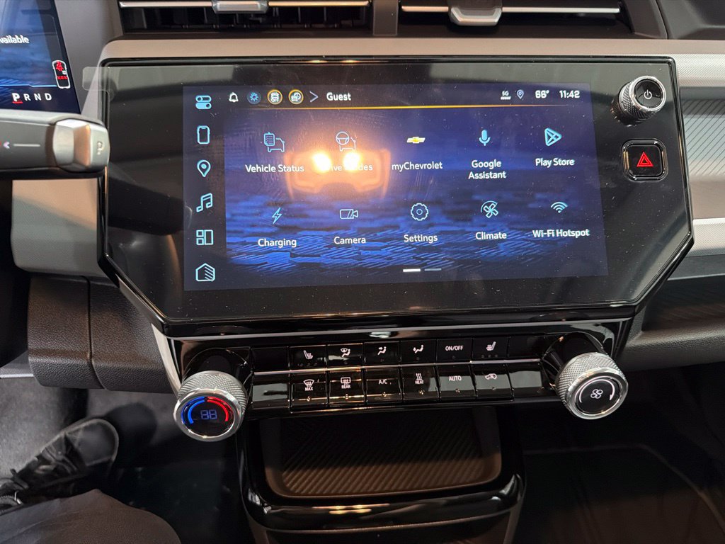 2027 Chevrolet Bolt LT - Photo 26
