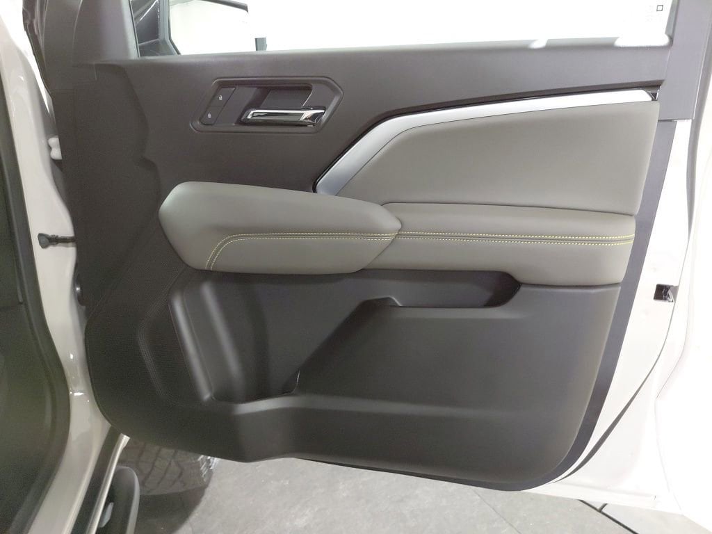 2026 Chevrolet Colorado ZR2 - Photo 20