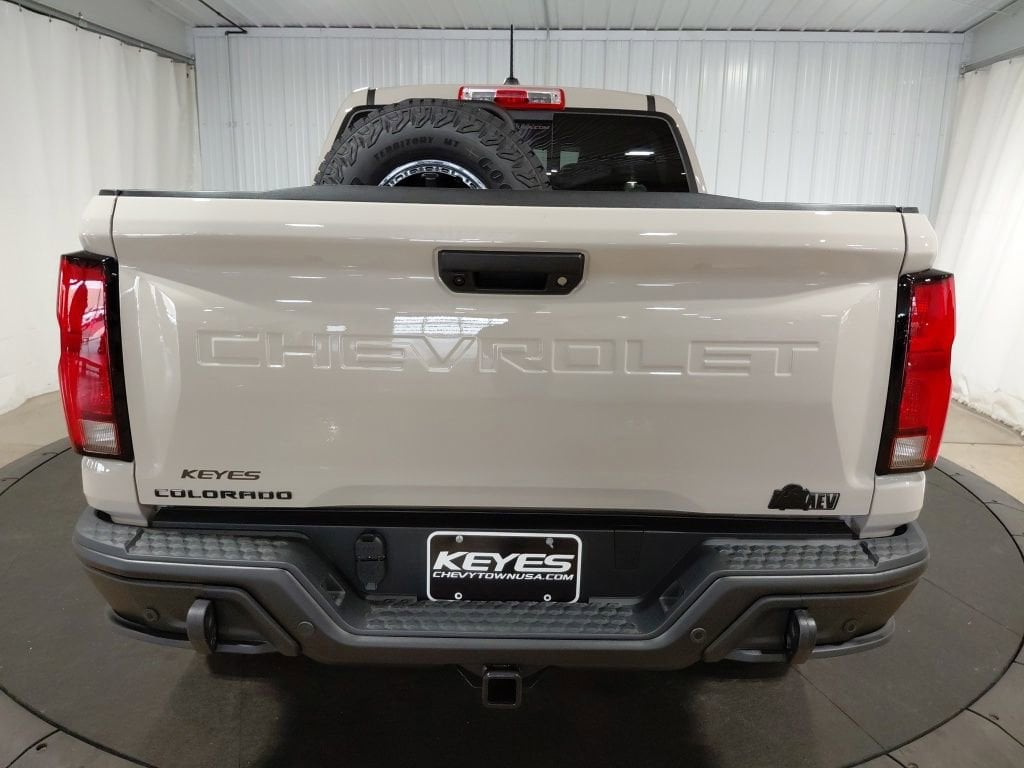 2026 Chevrolet Colorado ZR2 - Photo 7