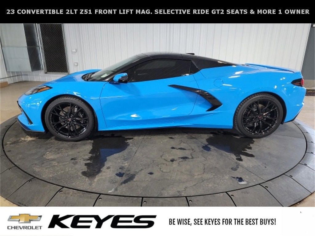 Used 2023 Chevrolet Corvette 2LT with VIN 1G1YB3D46P5132584 for sale in Menomonie, WI