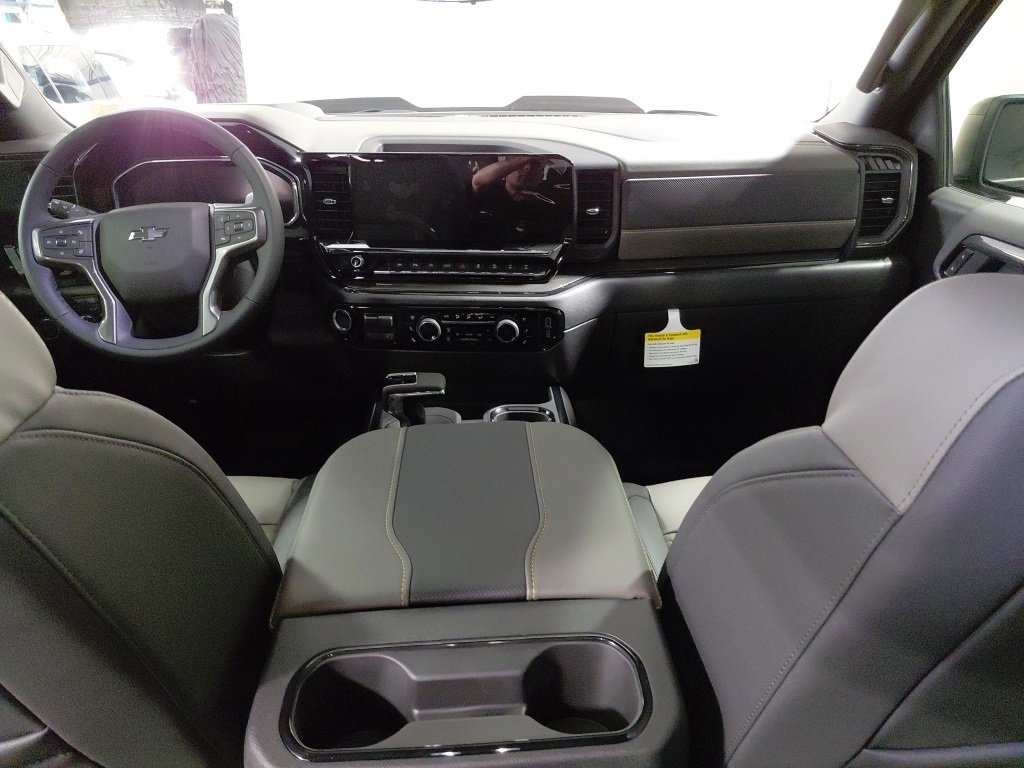 New 2026 Chevrolet Silverado 1500 ZR2 Truck