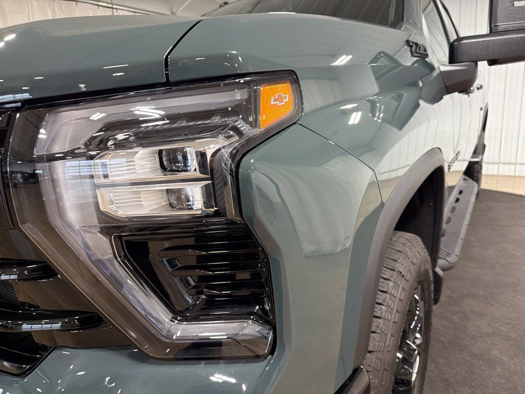 2026 Chevrolet Silverado 3500 HD LT - Photo 14
