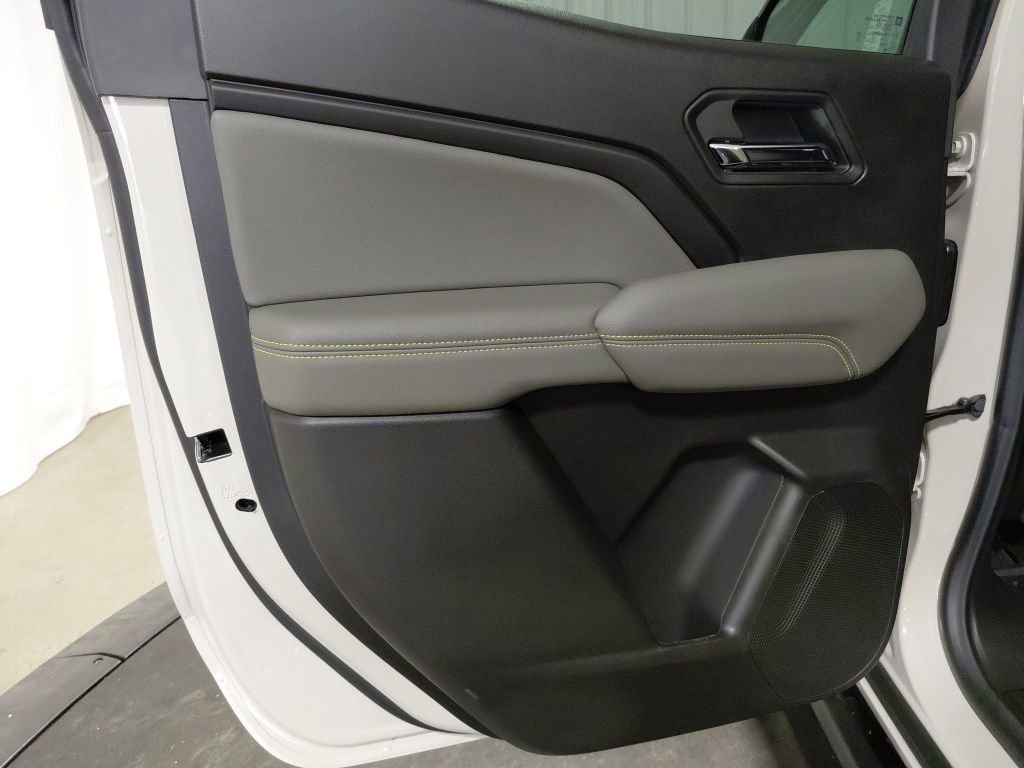 2026 Chevrolet Colorado ZR2 - Photo 17