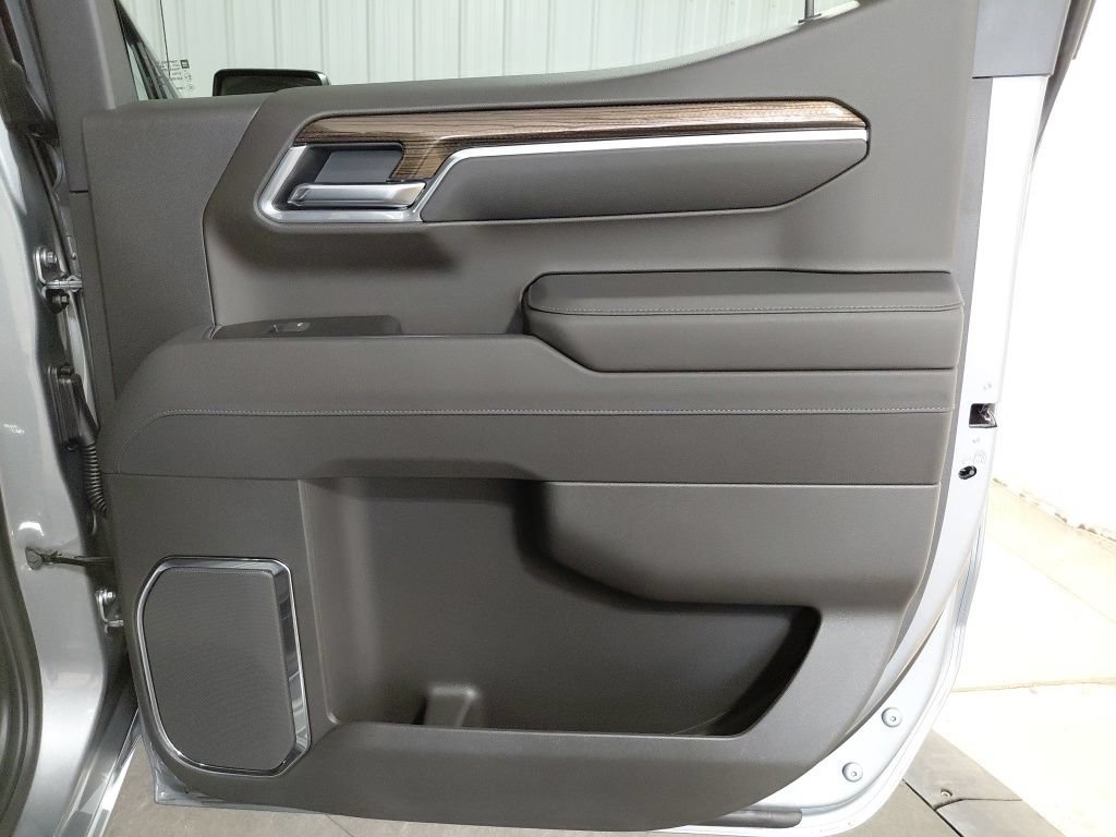 2026 Chevrolet Silverado 1500 RST - Photo 19