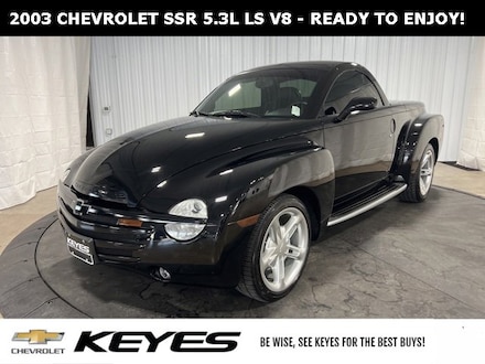 2003 Chevrolet SSR LS Car