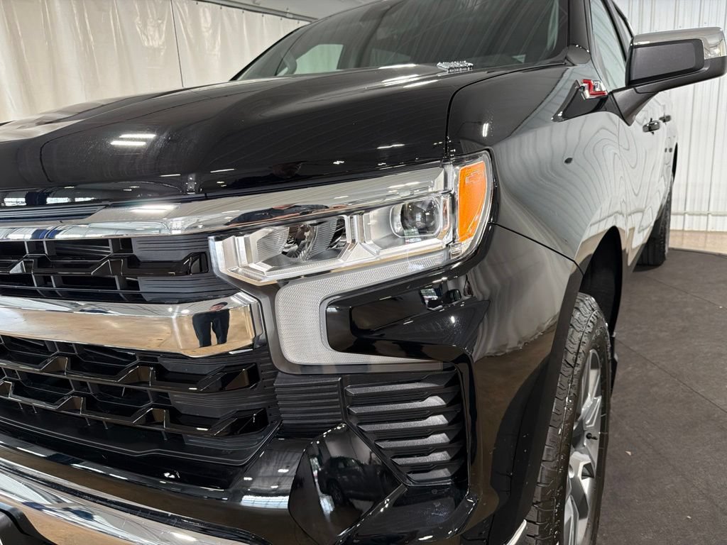 2026 Chevrolet Silverado 1500 LT - Photo 14