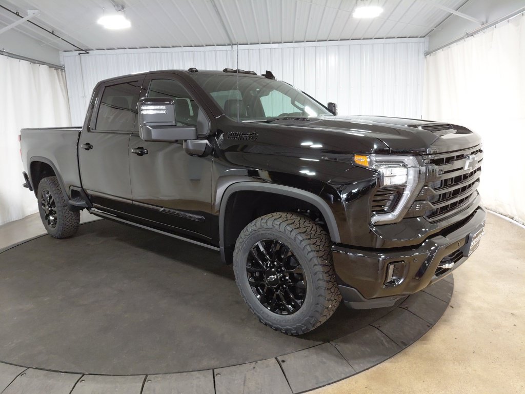 2026 Chevrolet Silverado 3500HD High Country - Photo 10