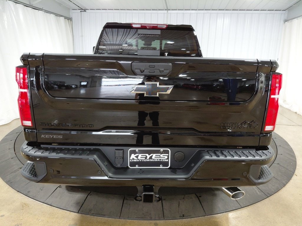 2026 Chevrolet Silverado 3500HD High Country - Photo 6