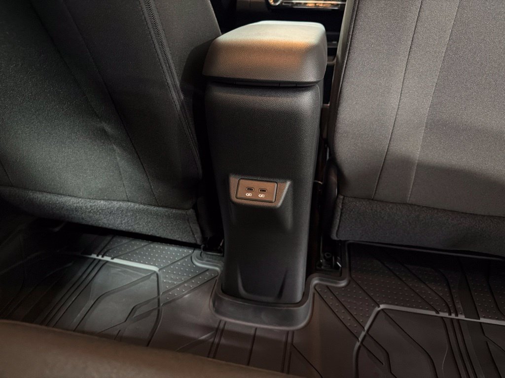 2027 Chevrolet Bolt LT - Photo 20