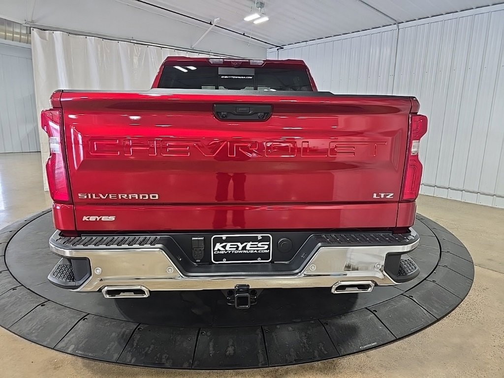 2026 Chevrolet Silverado 1500 LTZ photo 3