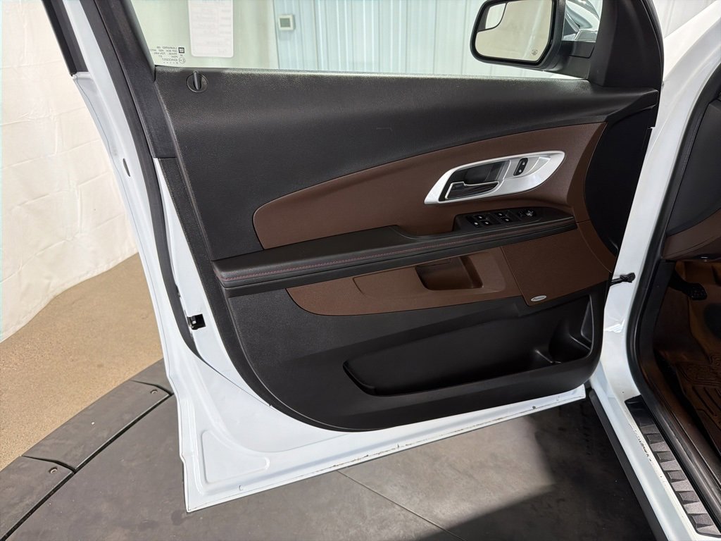 2013 Chevrolet Equinox LTZ photo 4