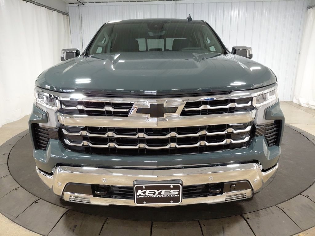 2026 Chevrolet Silverado 1500 LTZ - Photo 12