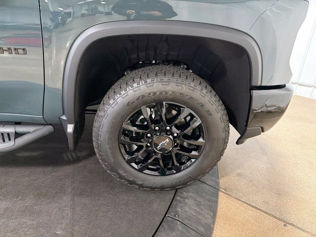 2026 Chevrolet Silverado 3500 HD LT - Photo 37