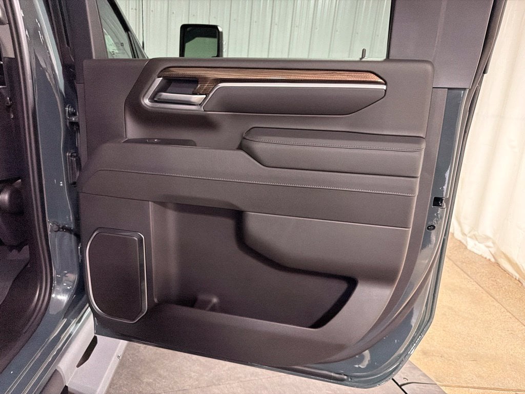 2026 Chevrolet Silverado 3500 HD LT - Photo 18