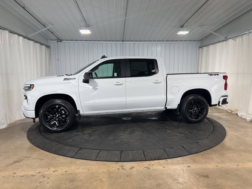 2026 Chevrolet Silverado 1500 RST photo 2