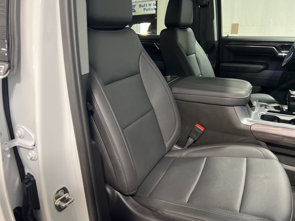 2024 Chevrolet Silverado 1500 LTZ - Photo 23