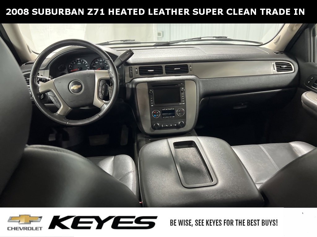 2008 Chevrolet Suburban photo 3