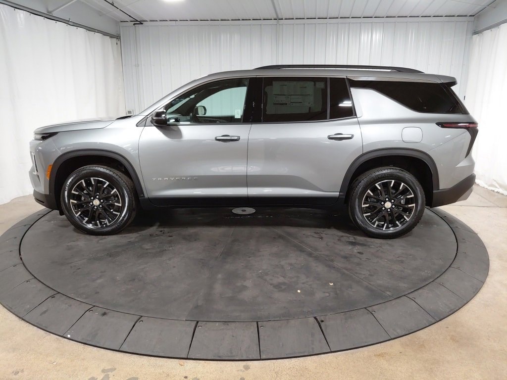New 2026 Chevrolet Traverse LT SUV