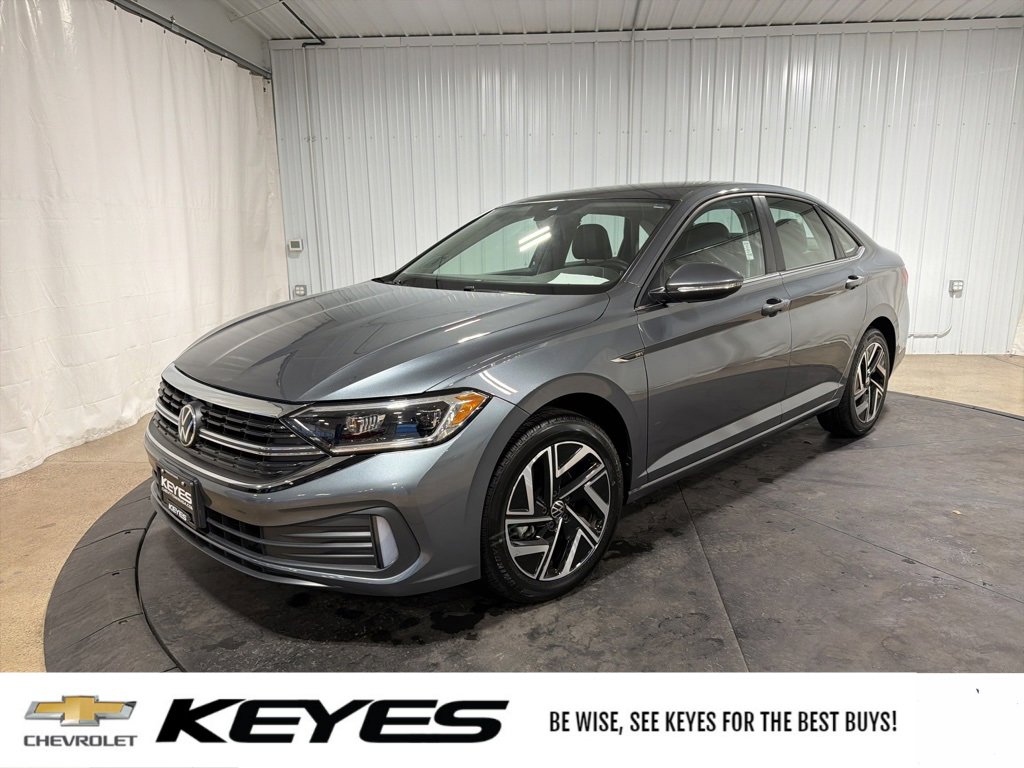 2023 Volkswagen Jetta SEL's photo