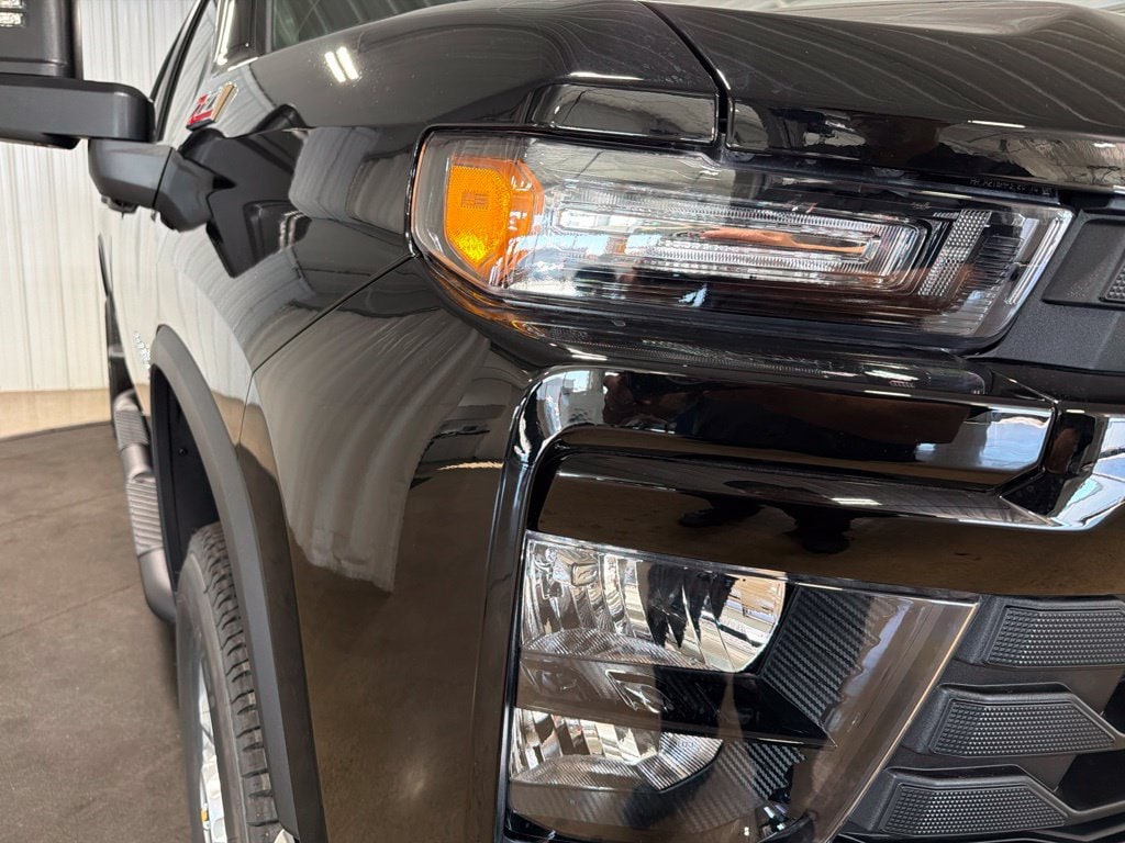 2026 Chevrolet Silverado 3500 HD Work Truck - Photo 13