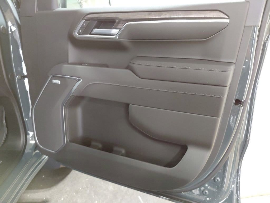 2026 Chevrolet Silverado 1500 LTZ - Photo 22