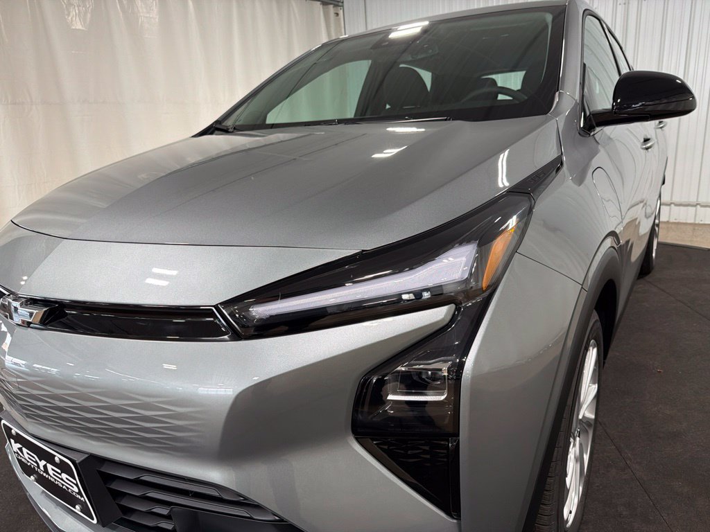 2027 Chevrolet Bolt LT - Photo 14