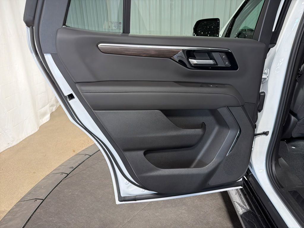 2026 Chevrolet Tahoe LS - Photo 17