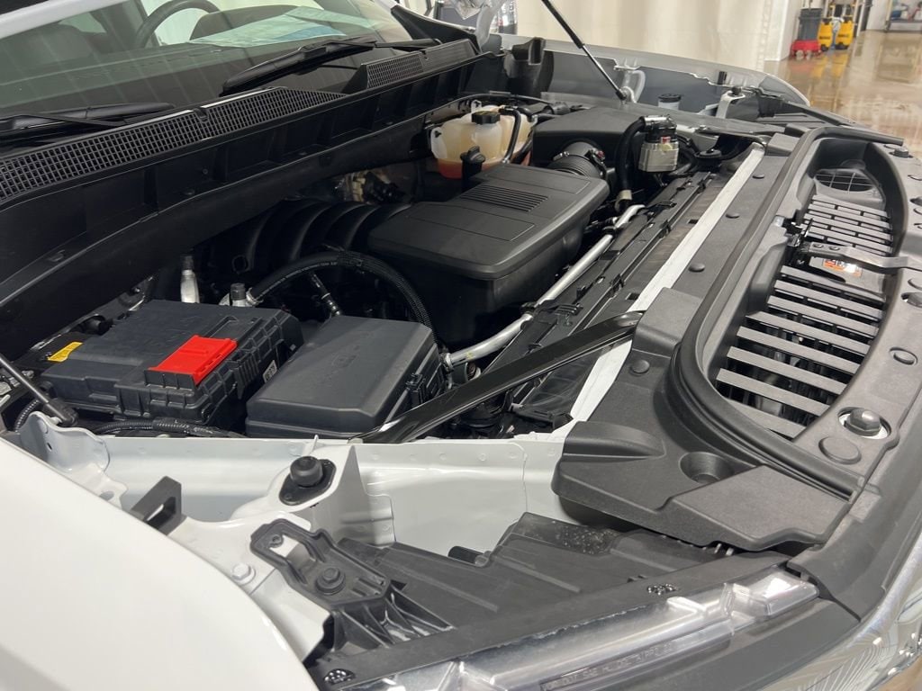 2024 Chevrolet Silverado 1500 LTZ - Photo 44