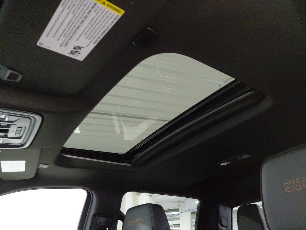 2026 Chevrolet Silverado 3500HD High Country - Photo 31
