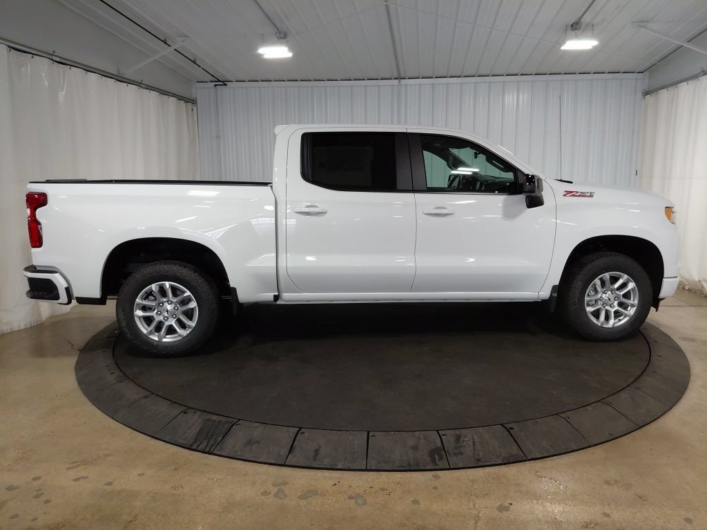 2026 Chevrolet Silverado 1500 RST - Photo 10