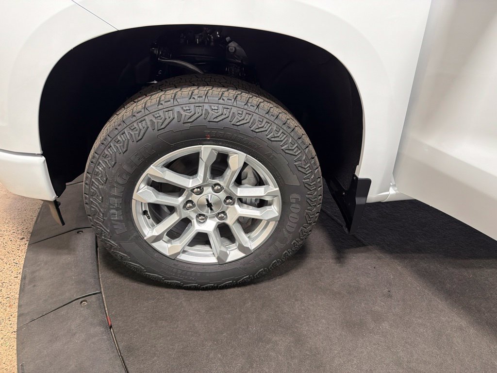 2026 Chevrolet Silverado 1500 RST - Photo 38