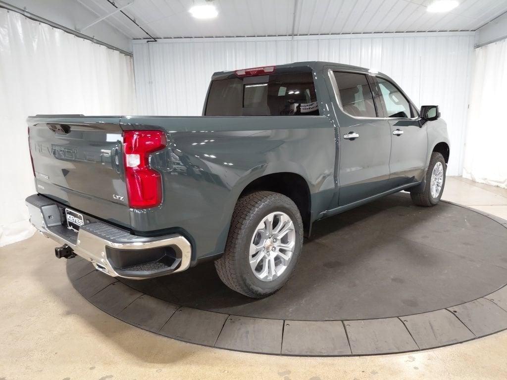 2026 Chevrolet Silverado 1500 LTZ - Photo 9