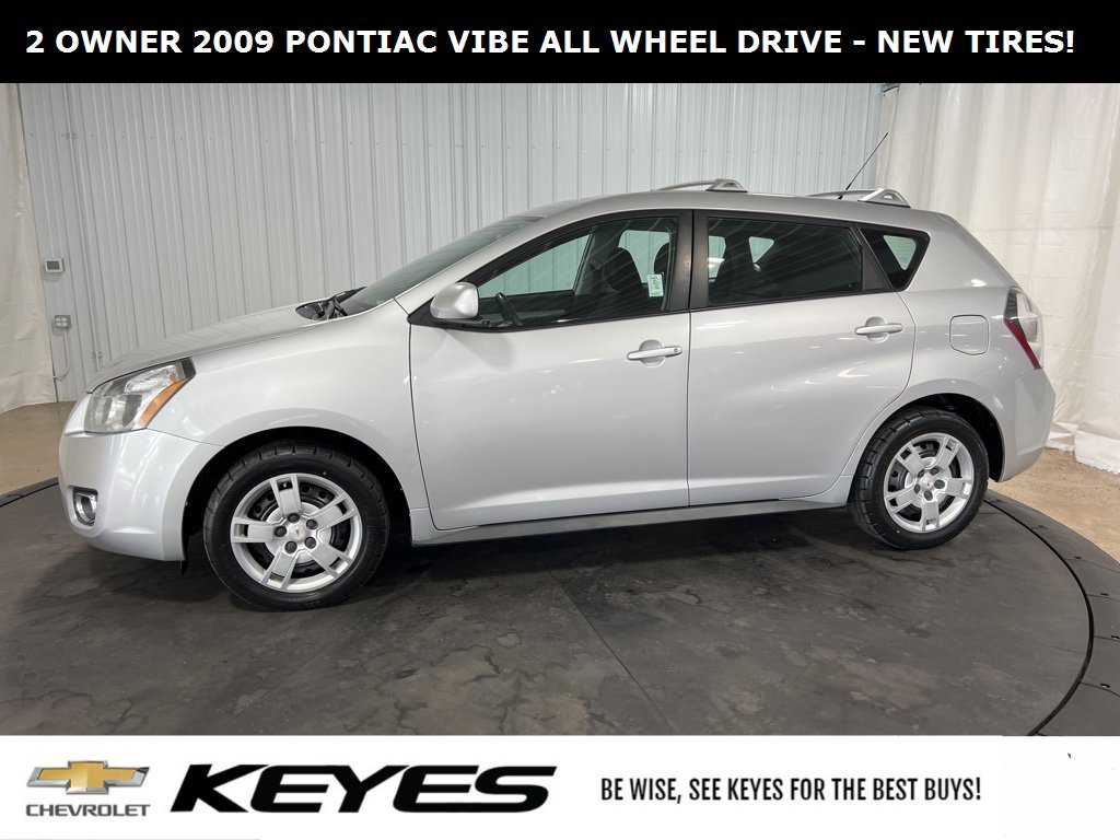 Used 2009 Pontiac Vibe AWD with VIN 5Y2SM67069Z411997 for sale in Menomonie, WI