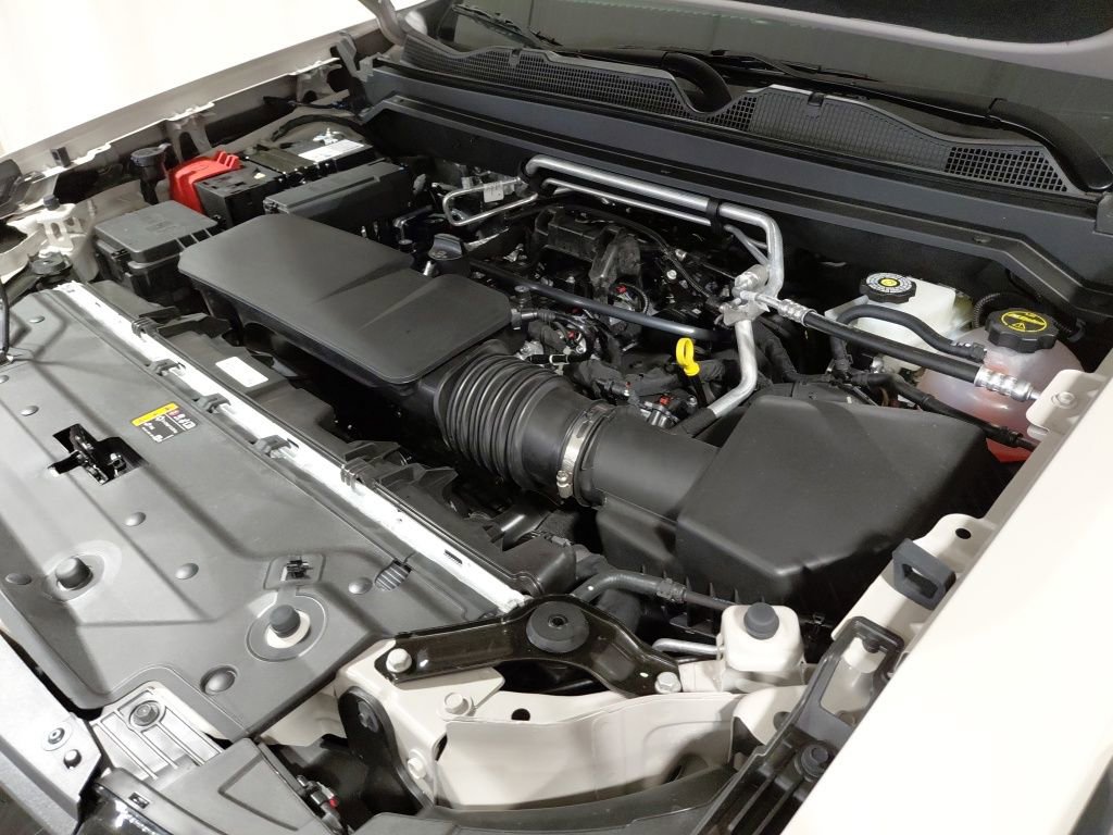 2026 Chevrolet Colorado ZR2 - Photo 38