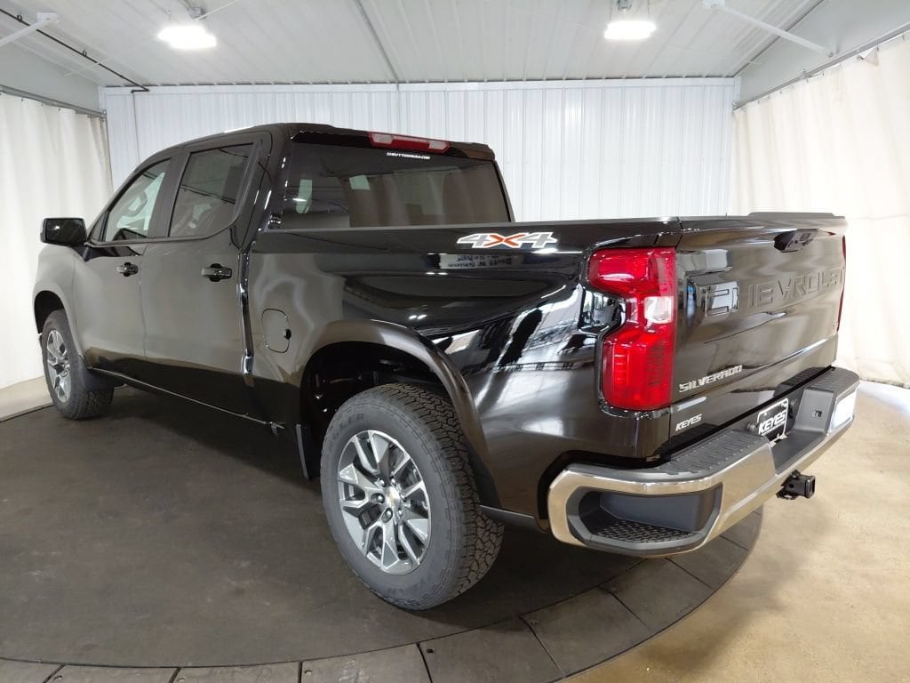 2026 Chevrolet Silverado 1500 LT - Photo 6