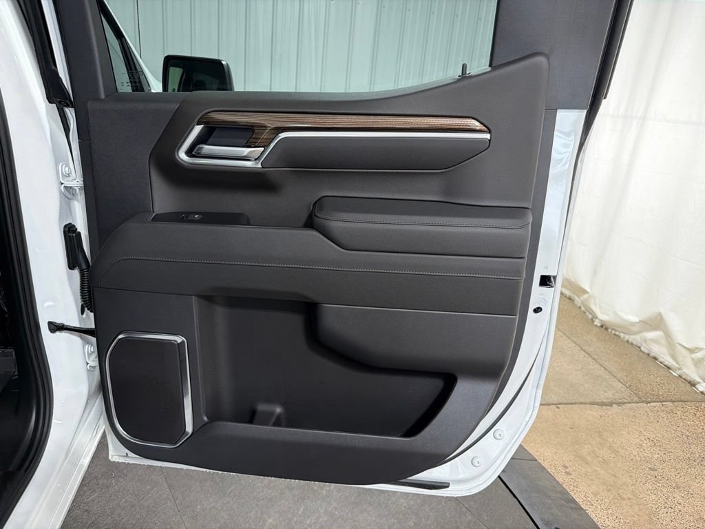 2026 Chevrolet Silverado 1500 RST - Photo 18