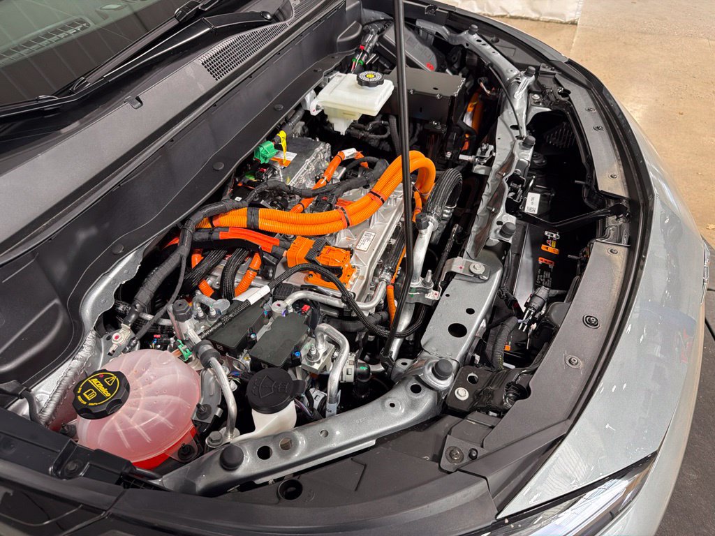 2027 Chevrolet Bolt LT - Photo 38