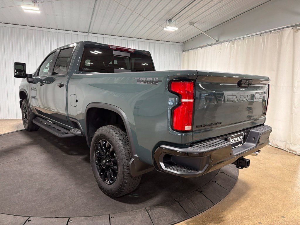 2026 Chevrolet Silverado 3500 HD LT - Photo 6