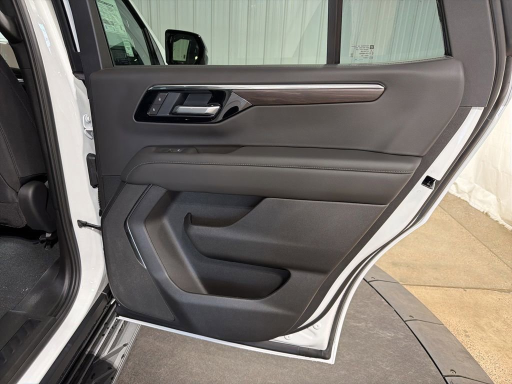 2026 Chevrolet Tahoe LS - Photo 18