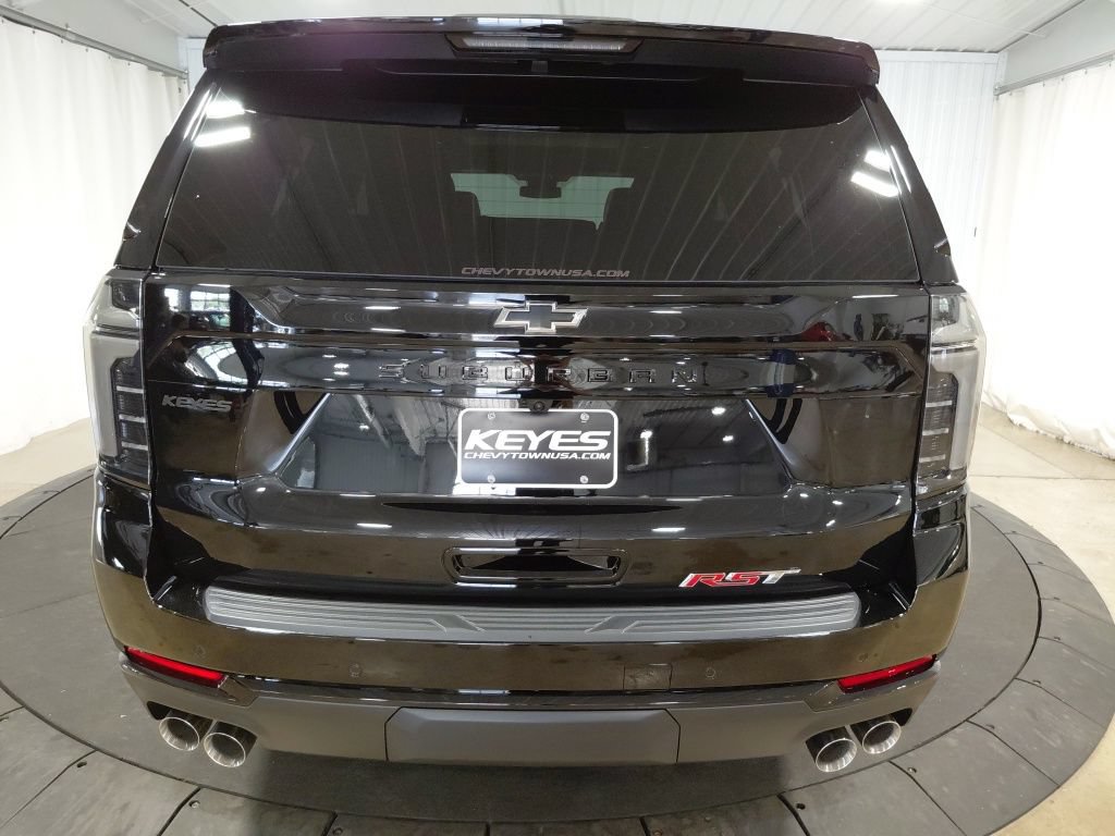2026 Chevrolet Suburban RST - Photo 7